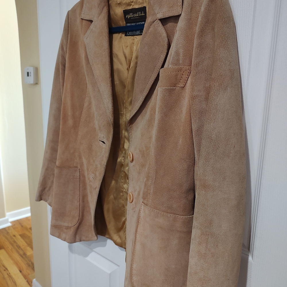 Vintage Suede Blazer - Picture 2 of 13